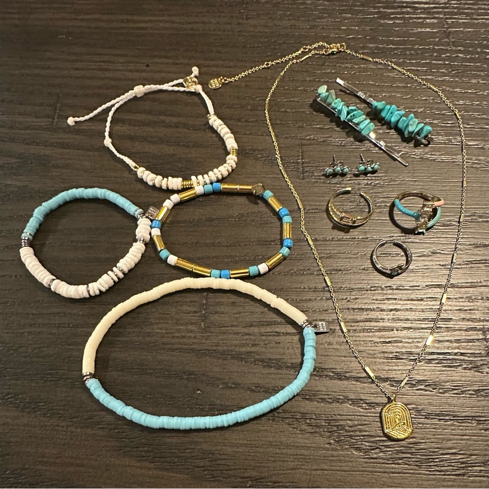 pura vida jewelry new rings bracelets earrings hair accessory necklace & anklet
